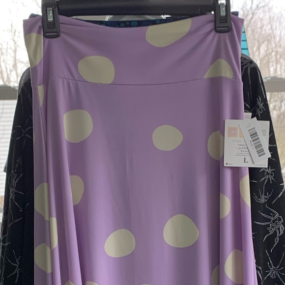 3/$15 Large polka dot Azure- NWT